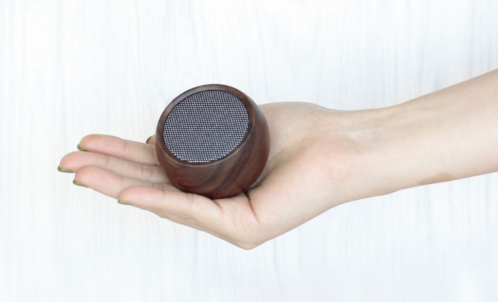 Tumbler Selfie Bluetooth Speaker
