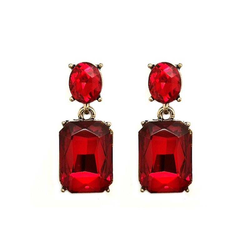 Oval simple gem earring red