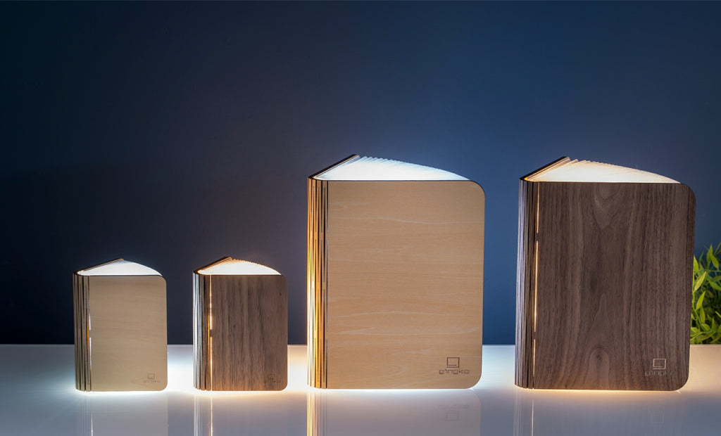 Smart Book Light (Natural Wood)